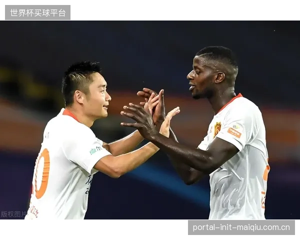 图卢兹边锋多努姆数据亮眼，其纵向传球成球队快速反击催化剂。